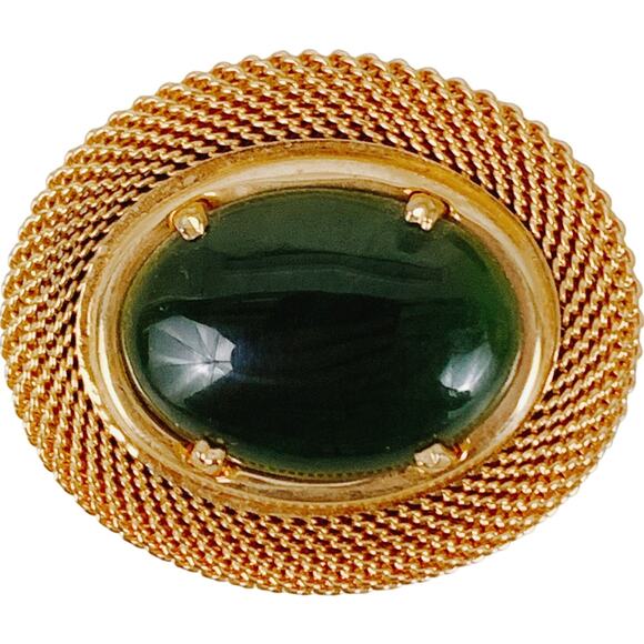 VTG Mid Century Genuine Green Nephrite Jade Cabochon Brooch in Gold Tone Mesh - Picture 1 of 16